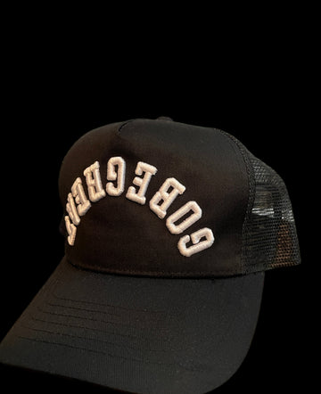 R4I Hat-Blackw/White